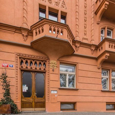 Apartment Slezska 58 Praha Bagian luar foto