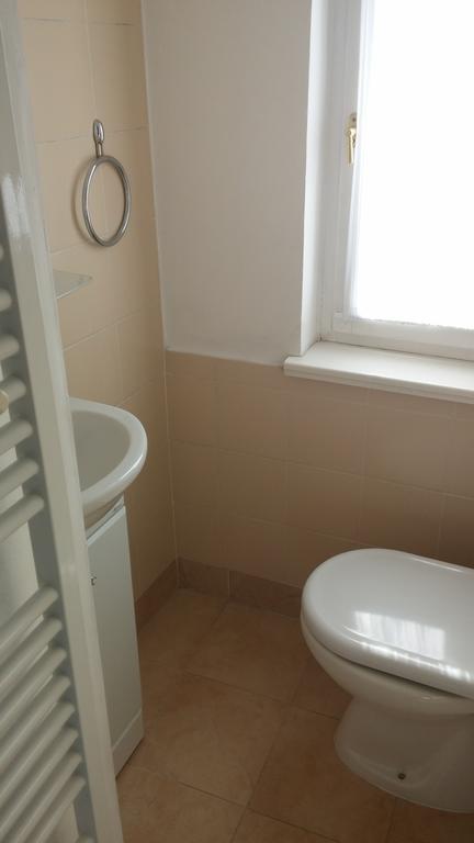 Apartment Slezska 58 Praha Bagian luar foto