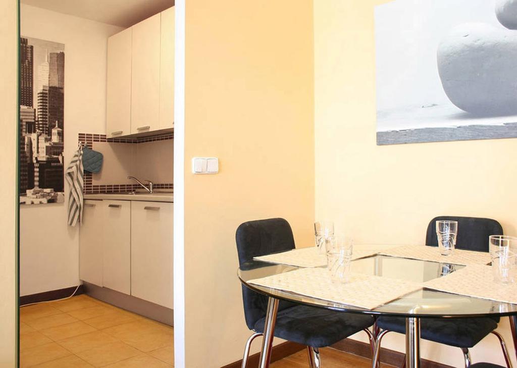 Apartment Slezska 58 Praha Ruang foto