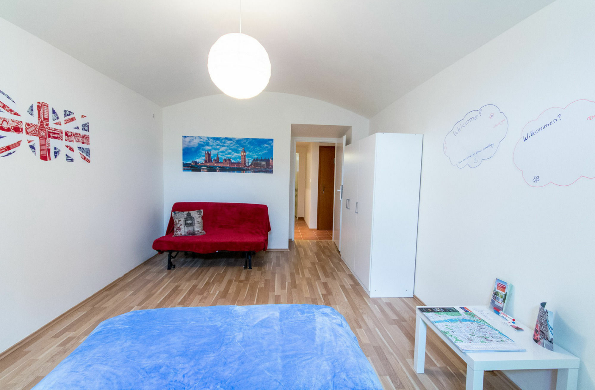Apartment Slezska 58 Praha Bagian luar foto